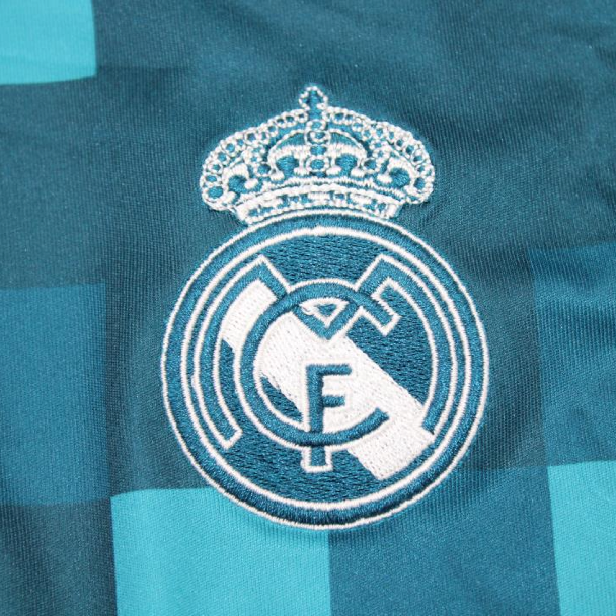 Maillot 2017-18 Real Madrid CF Troisième maillot